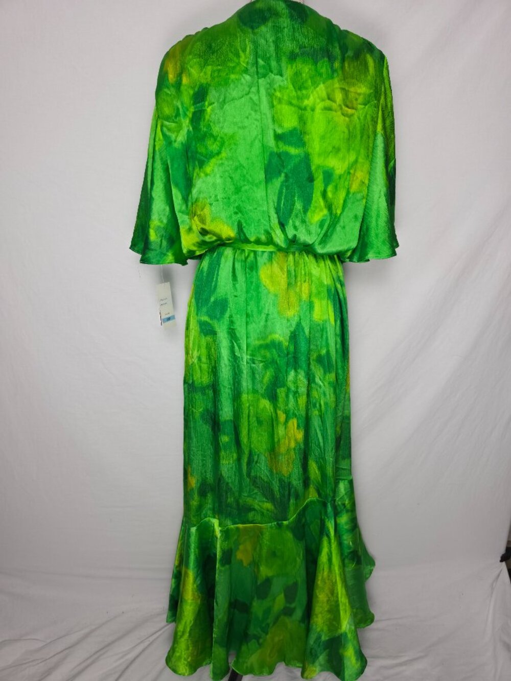 Taylor Green Abstract Maxi Dress 20W Flutter Sleeve Ruffle Tie Waist NWT - Picture 3 of 7